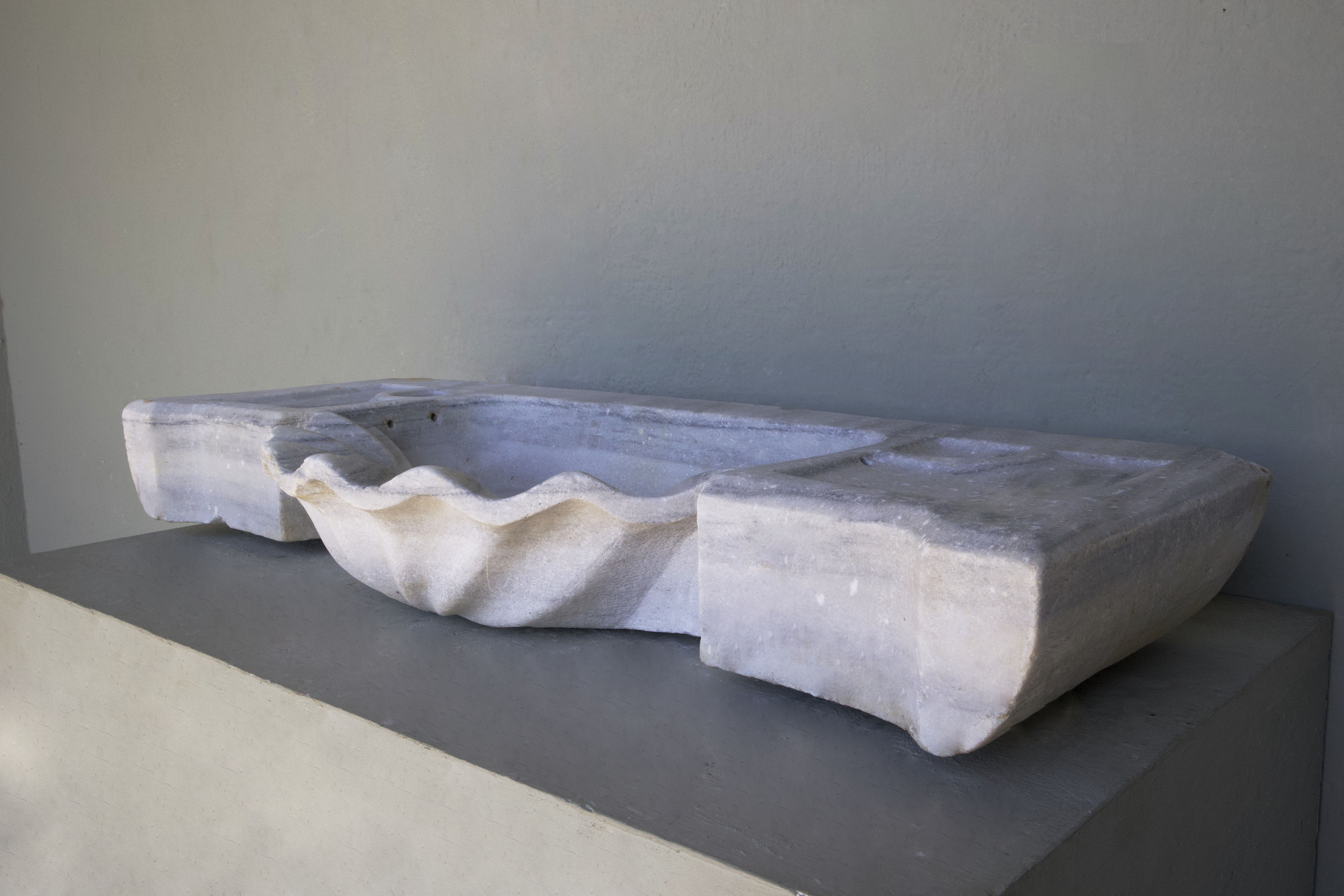 18th c. Italian Marble Sink